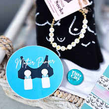 Load image into Gallery viewer, Gift Basket for New Moms