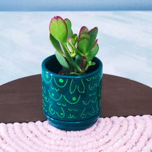 Load image into Gallery viewer, Emerald Boobie Doobie Planter