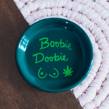 Load image into Gallery viewer, Emerald Boobie Doobie Planter